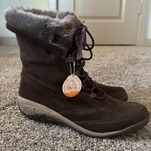 Cushe Allpine Cone Suede